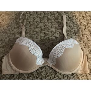 Calvin Klein 34B Bra Nude